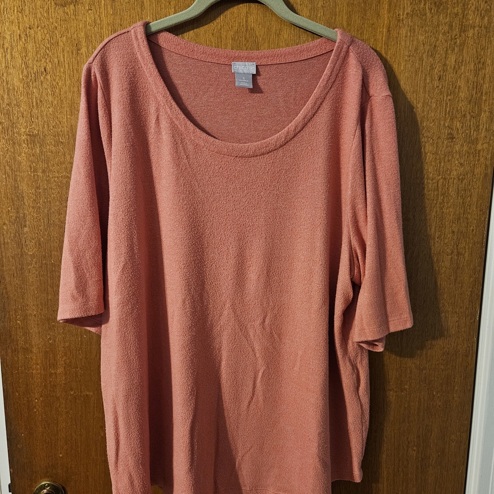 Chico's Coral Short Sleeve Top